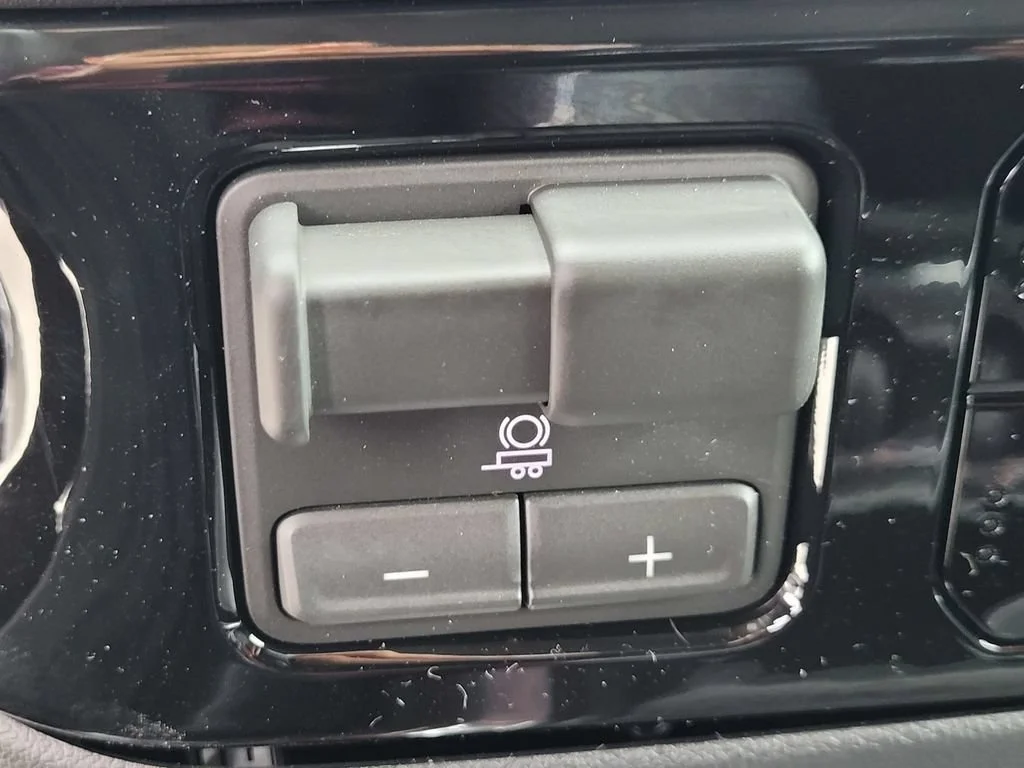 2026 Chevrolet Silverado 3500 HD LT - Photo 17
