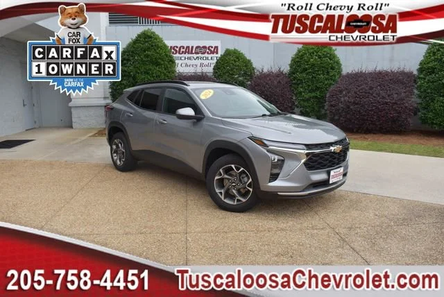 2024 Chevrolet Trax LT's photo