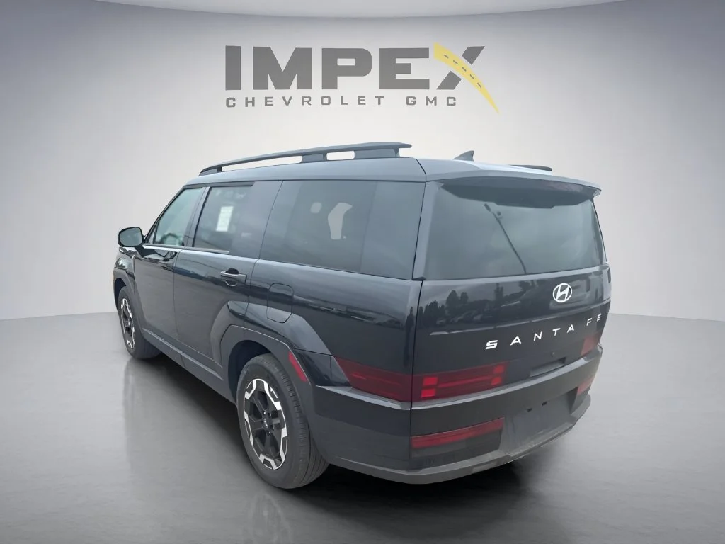 Used 2026 Black Hyundai SEL image 9