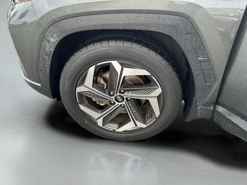 Used 2023 Gray Hyundai SEL image 38