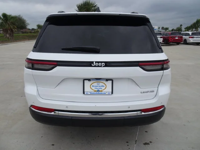 Used 2025 Bright White Clearcoat Jeep Limited image 5