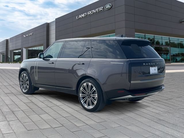 Certified Used 2026 Gray Land Rover SE image 3