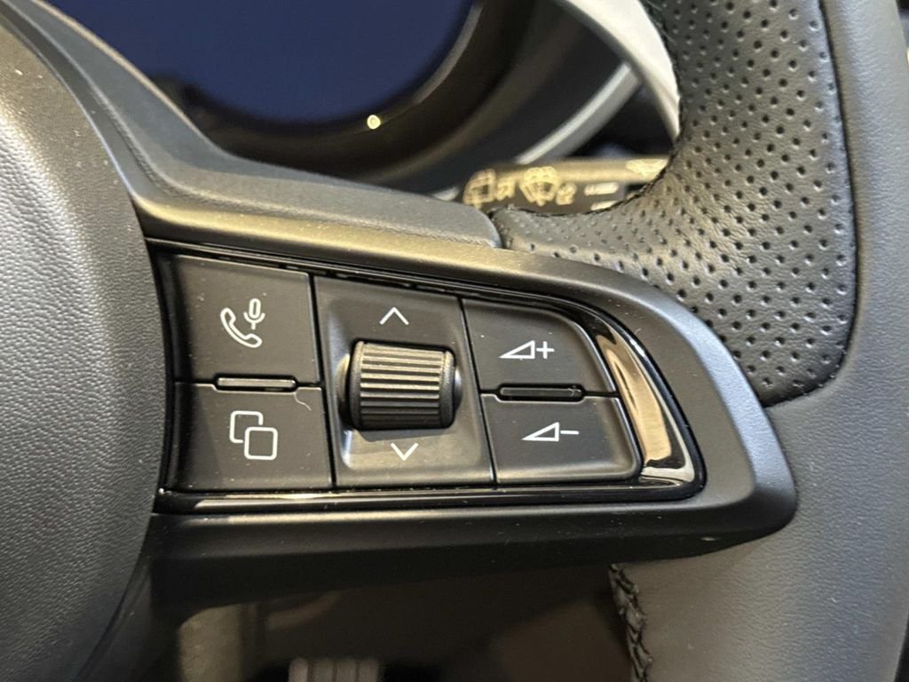 2026 Alfa Romeo Stelvio Base - Photo 11