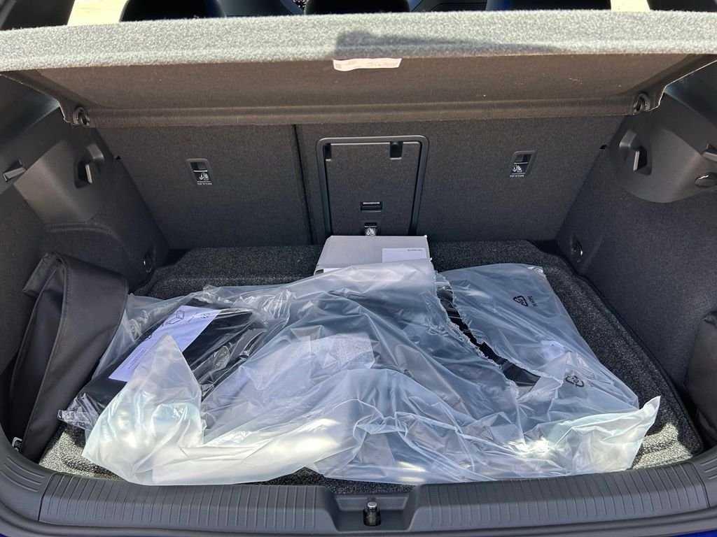 New 2026 Blue Volkswagen 2.0T image 44