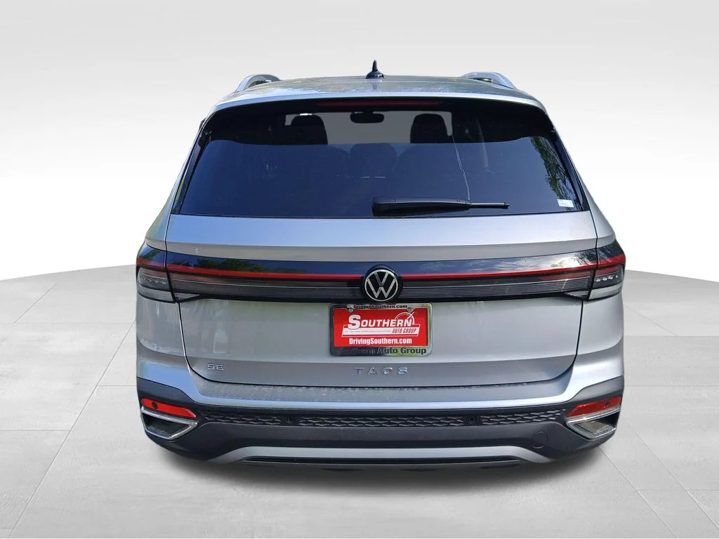New 2026 Silver Volkswagen 1.5T SE image 4