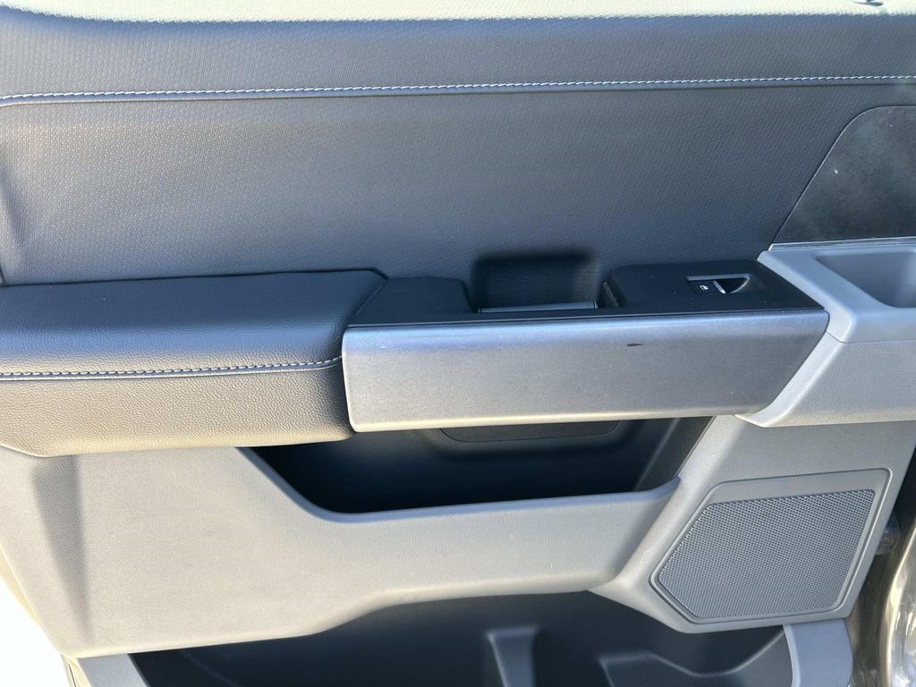 Used 2025 Carbonized Gray Ford XLT image 15