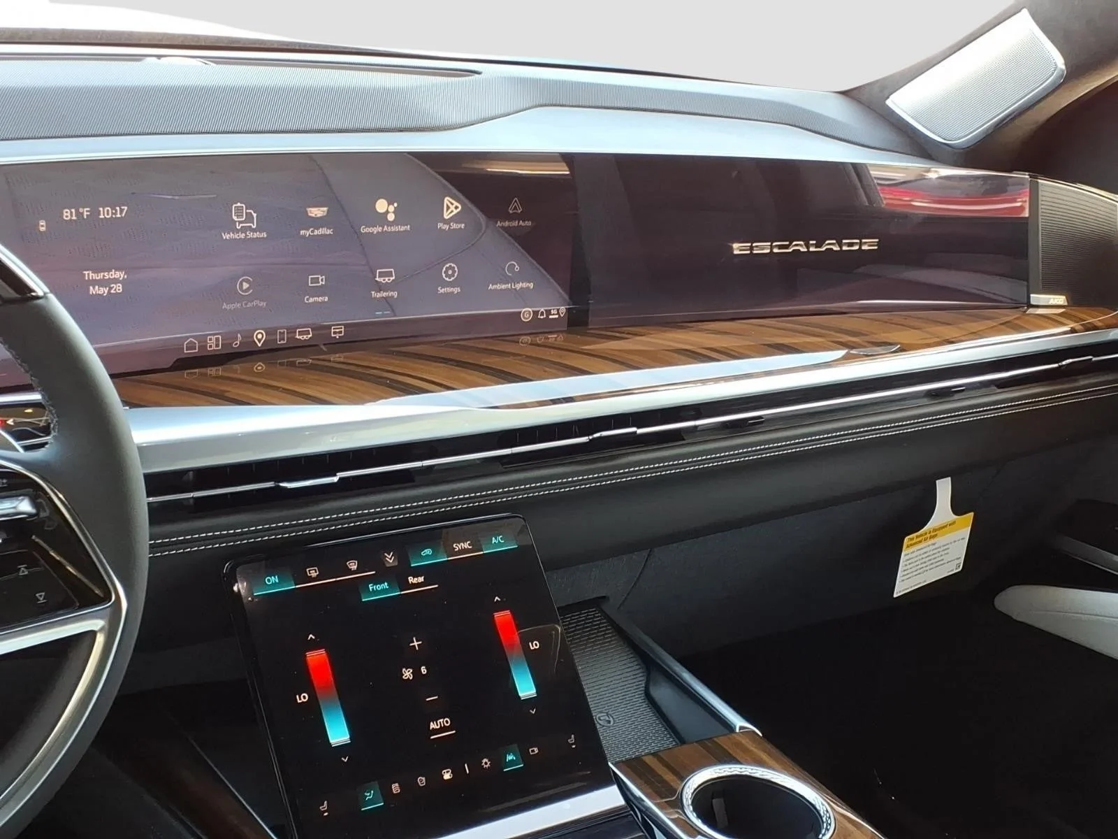 2026 Cadillac Escalade Platinum Luxury - Photo 70
