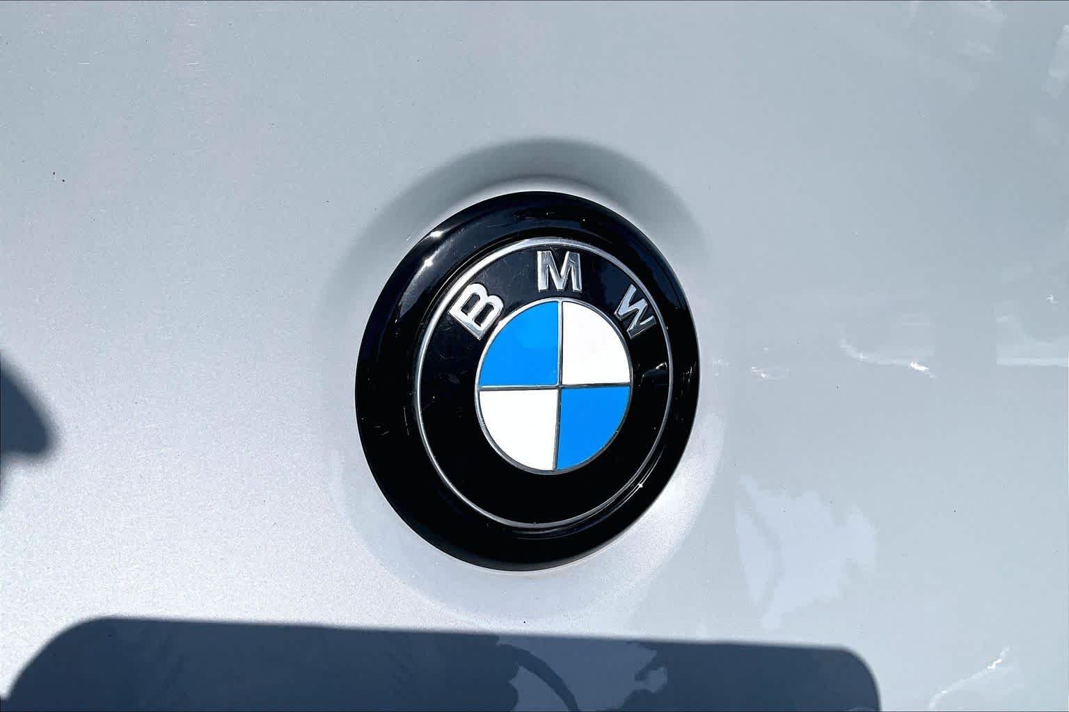 Used 2023 Brooklyn Grey Metallic BMW xDrive30i image 31