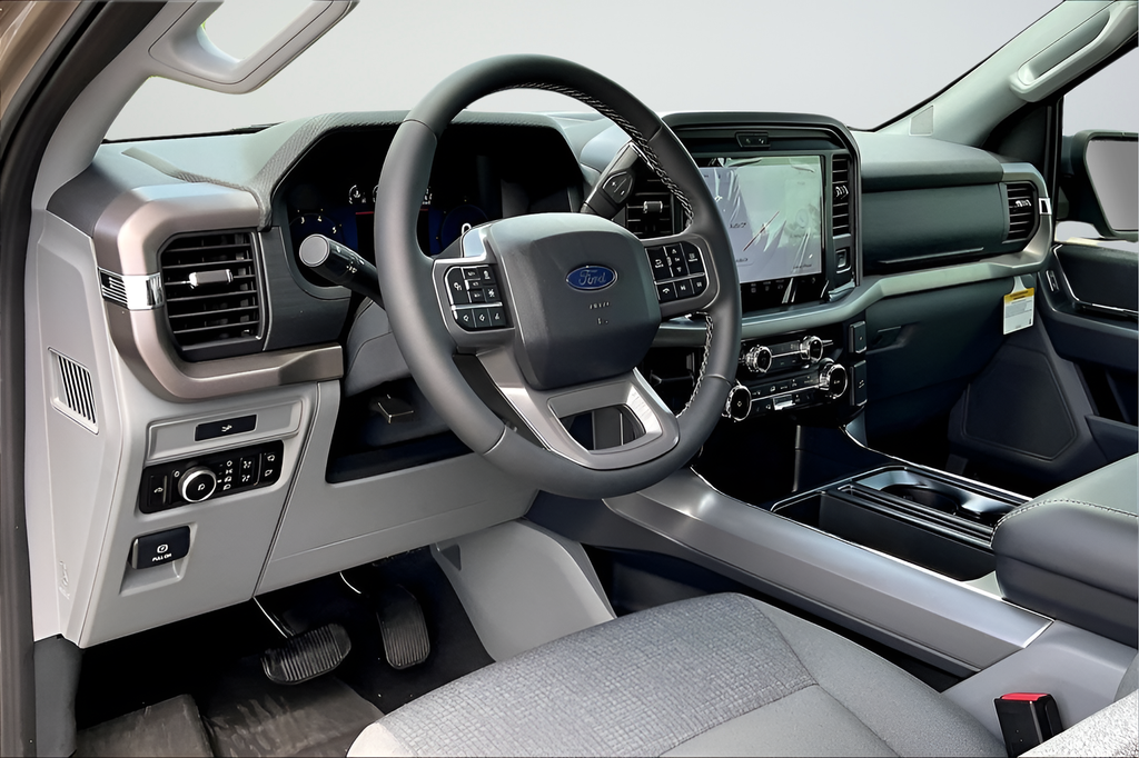 New 2026 Gray Ford XLT image 7