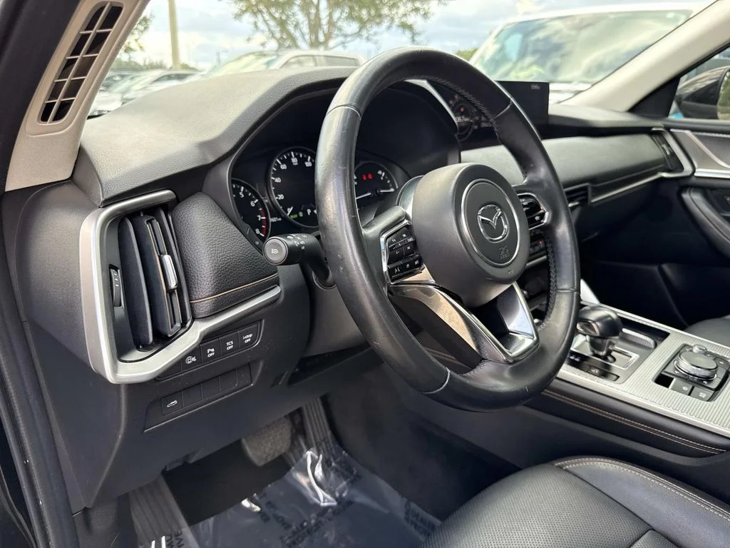 Certified Used 2025 Black Mazda 3.3 Turbo Preferred image 29