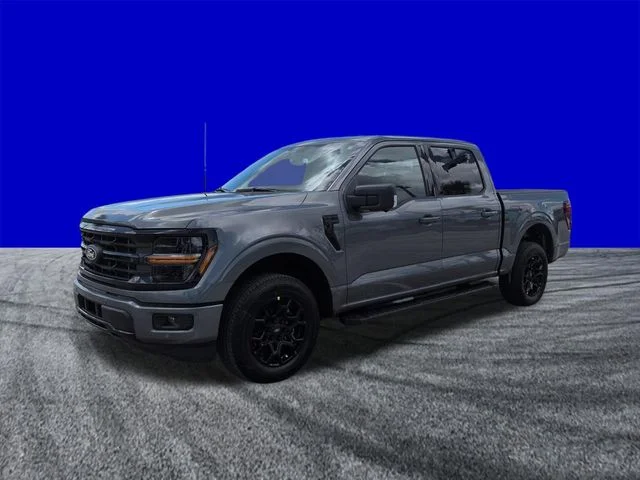Used 2026 Gray Ford XLT image 8
