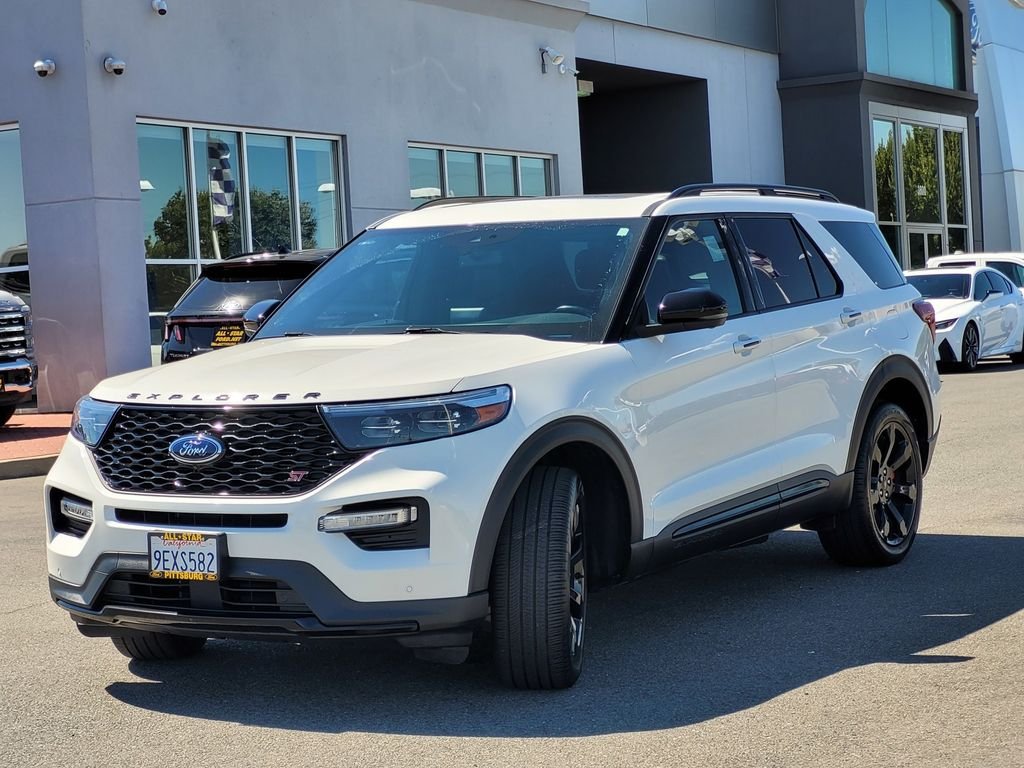 2023 Ford Explorer ST - Photo 8