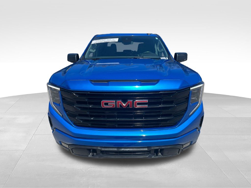 Used 2024 Blue GMC Elevation image 8