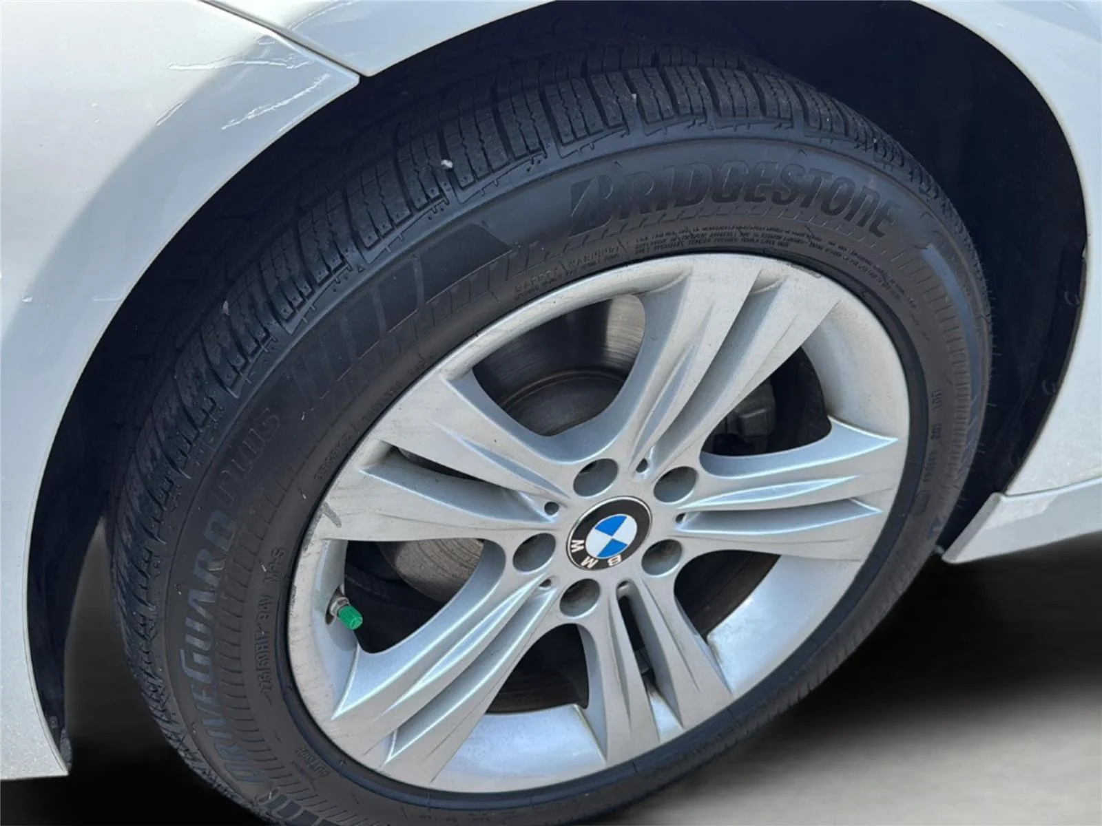 Used 2018 Alpine White BMW 328d image 36