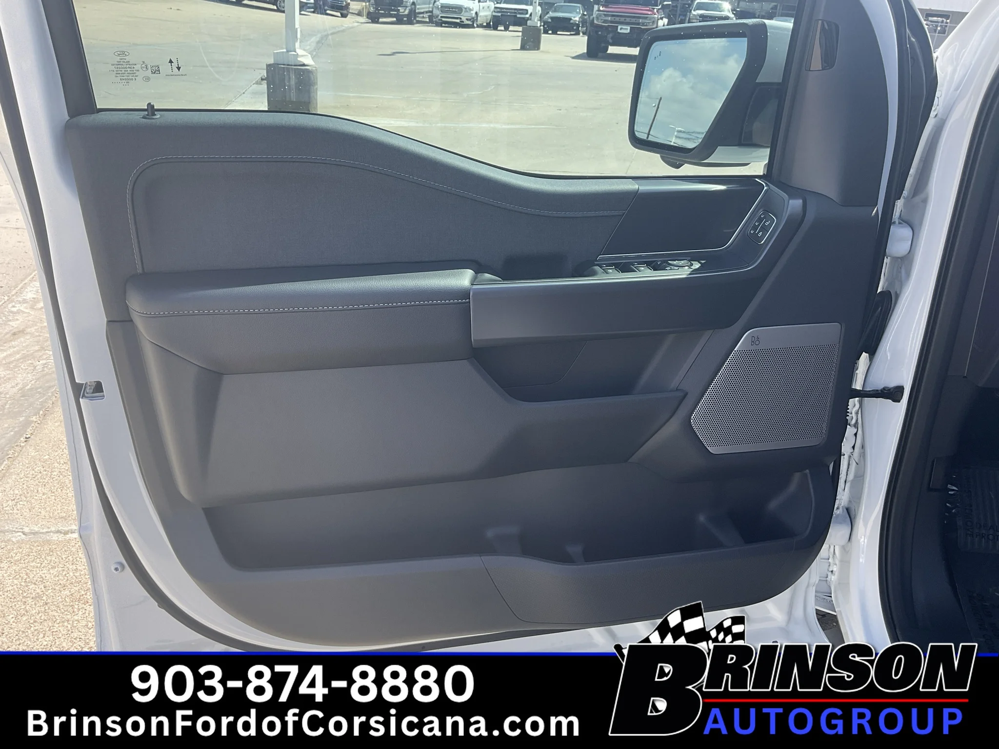 New 2026 Oxford White Ford Lariat® image 11