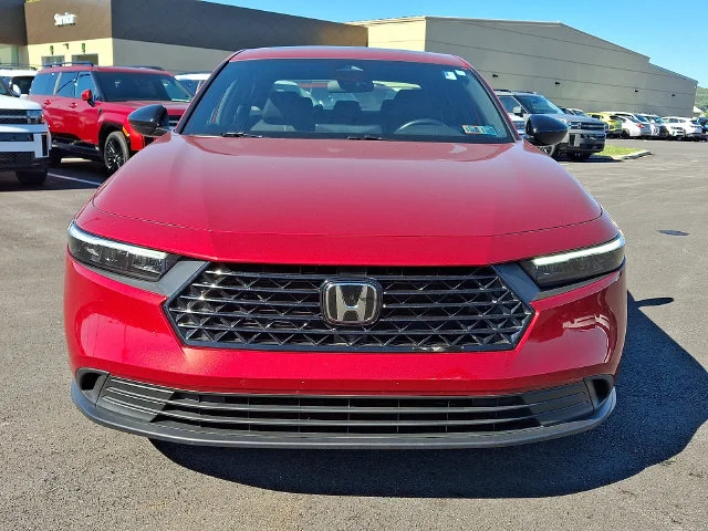 Used 2025 Red Honda Sport image 2