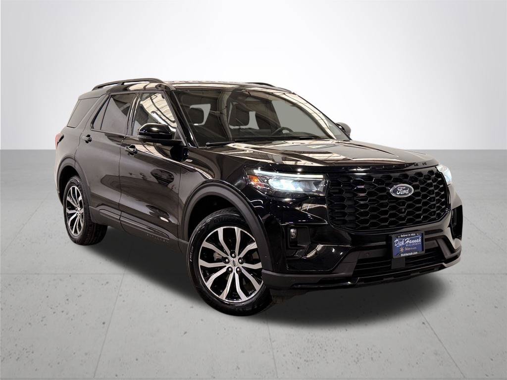 Used 2025 Black Ford ST-Line image 7