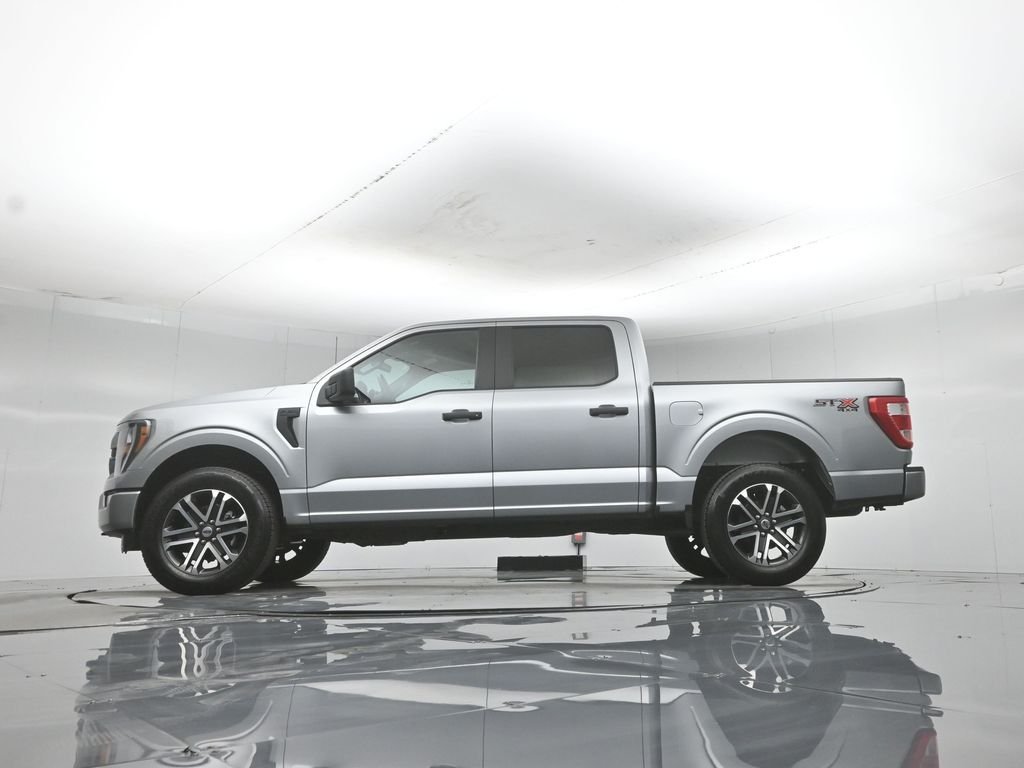 Used 2023 Silver Ford XL image 8