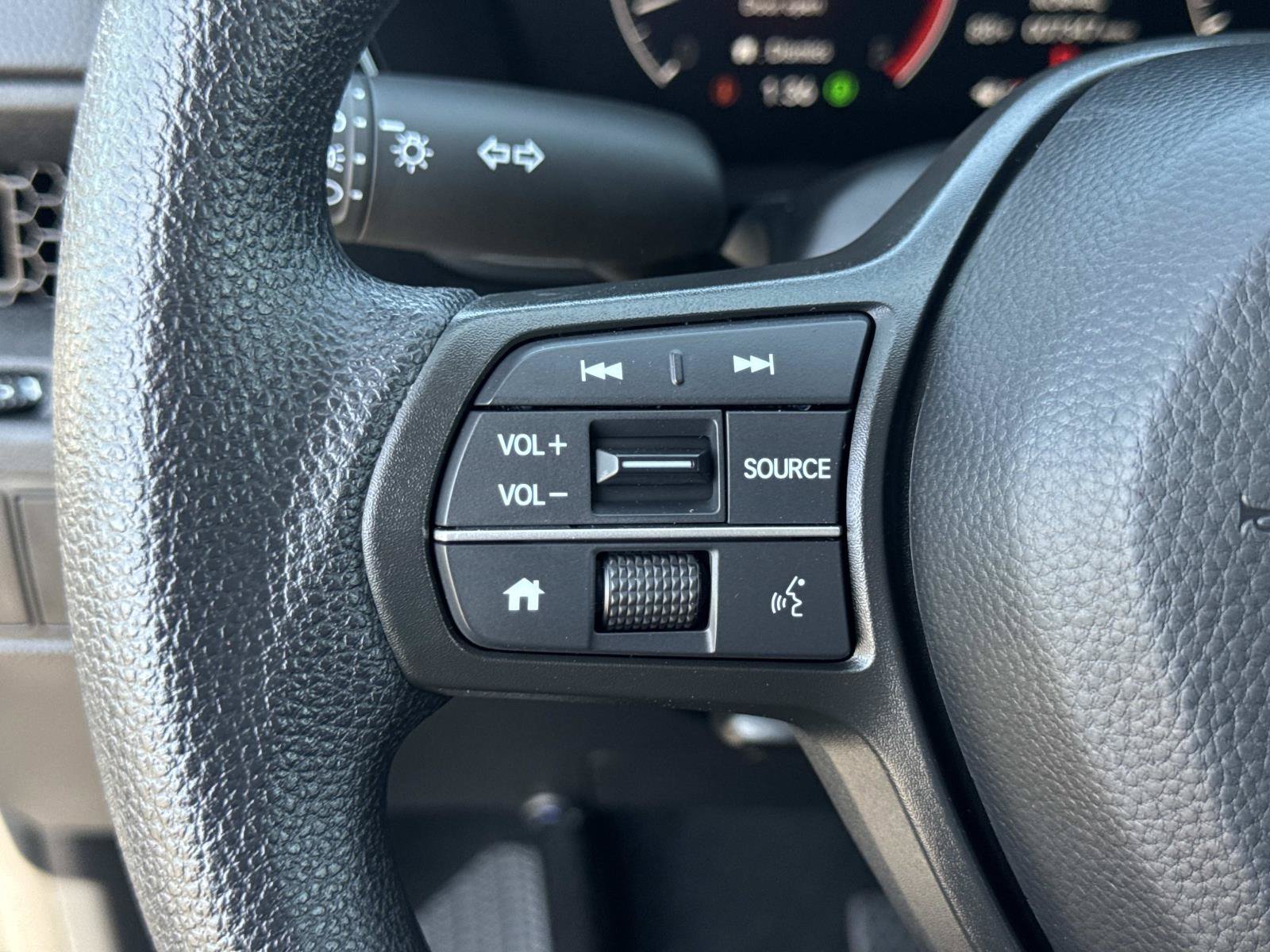 2025 Honda CR-V EX - Photo 11