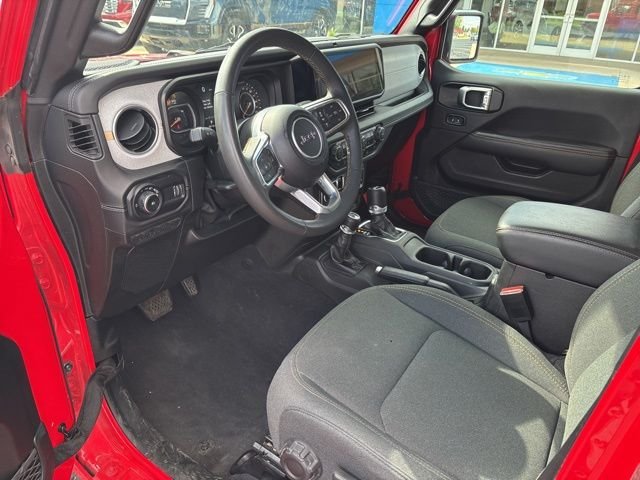 Used 2025 Red Jeep Sahara image 16