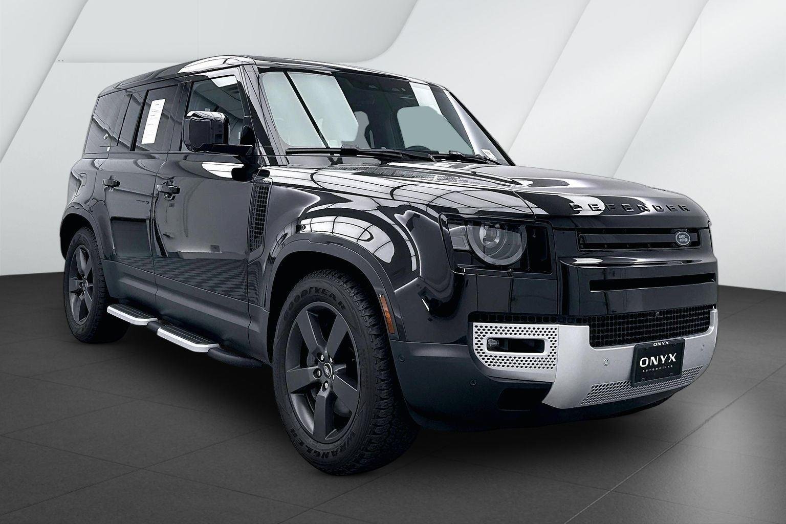 2024 Land Rover Defender 110 SE P400's photo