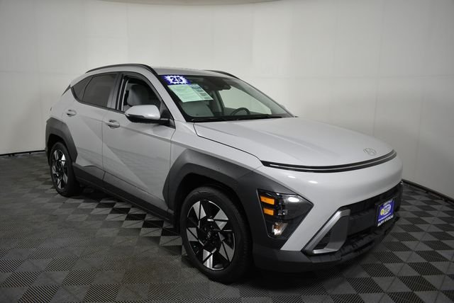 2025 Hyundai Kona SEL Convenience - Photo 13