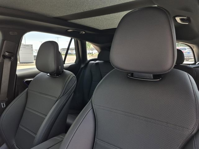 New 2026 Black Mercedes-Benz GLC 300 image 50