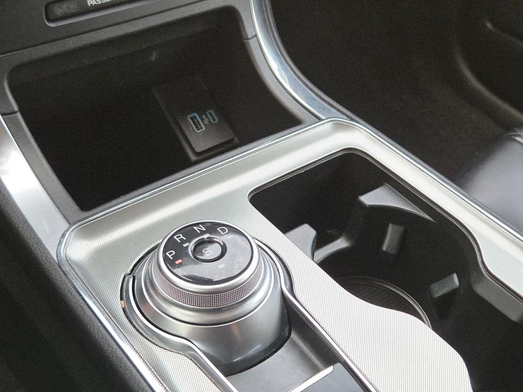 2024 Ford Edge Titanium - Photo 26