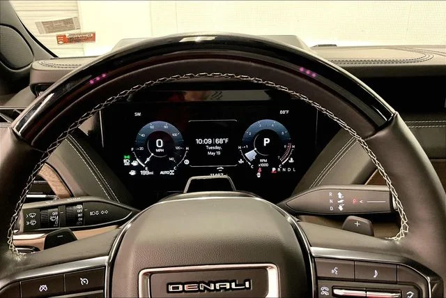 2025 GMC Yukon XL Denali Ultimate - Photo 29