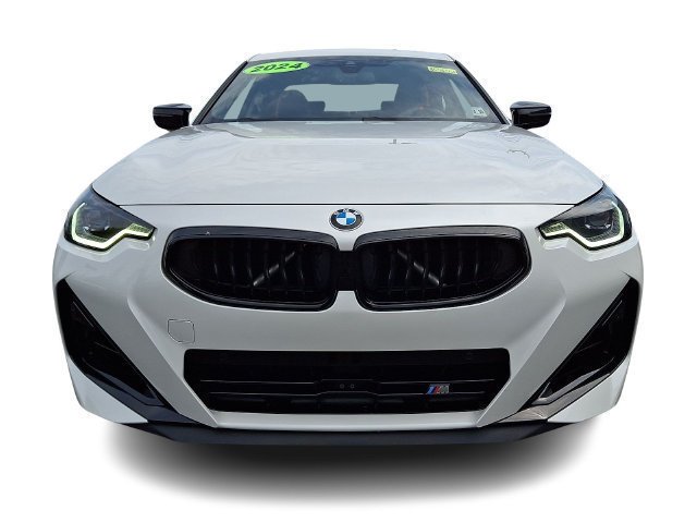 Used 2025 Mineral White Metallic BMW M240i xDrive image 2
