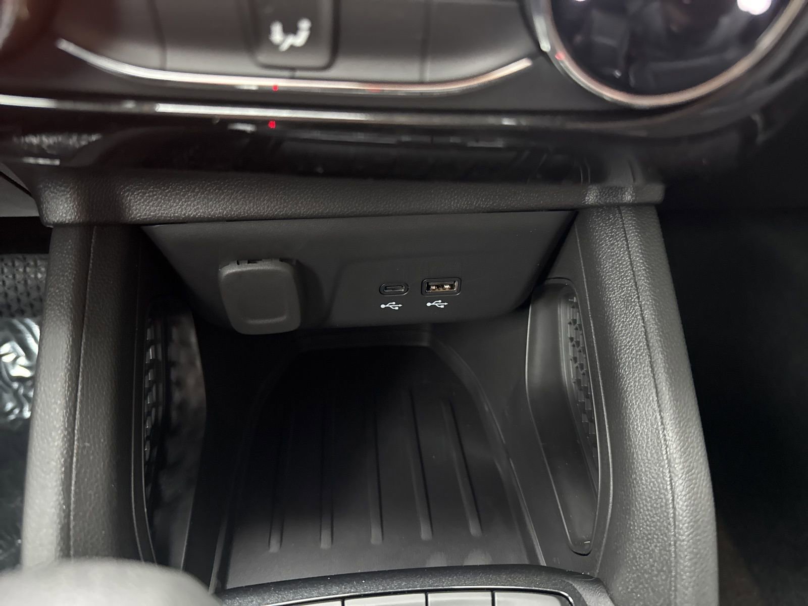 New 2026 Mosaic Black Metallic Chevrolet LT image 21