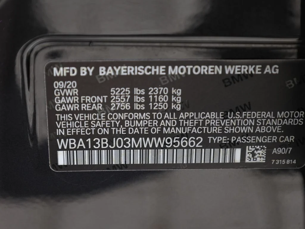 Used 2021 Gray BMW 530i xDrive image 47