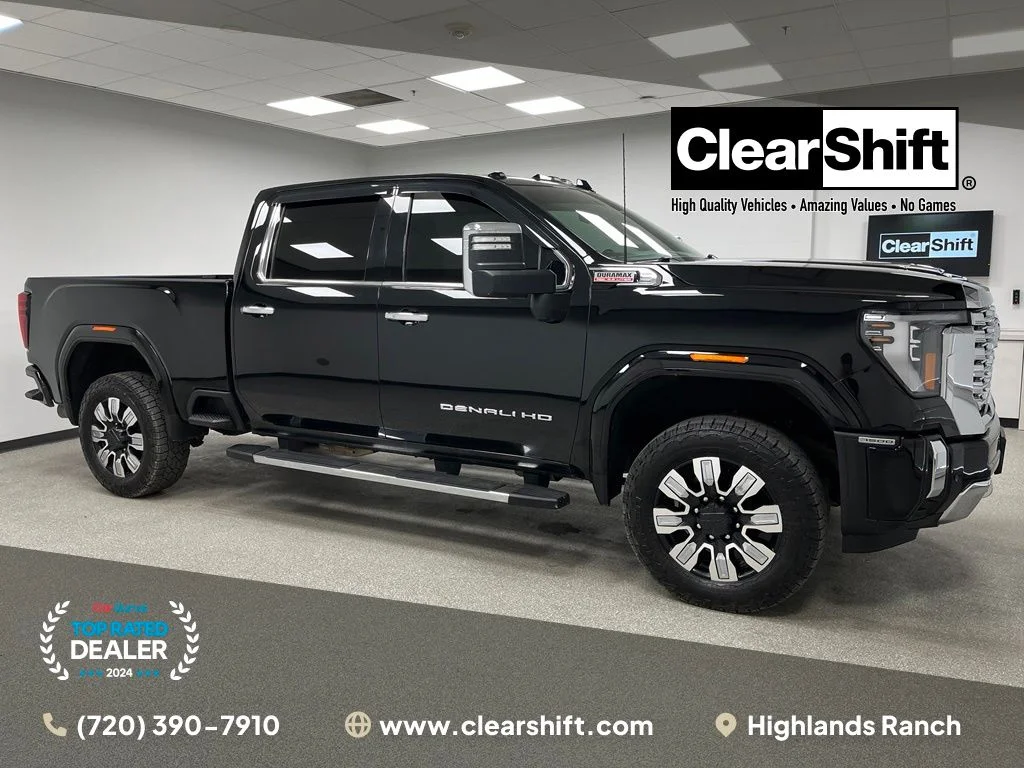 2024 GMC Sierra Denali 4WD Crew Cab Standard Box SRW's photo