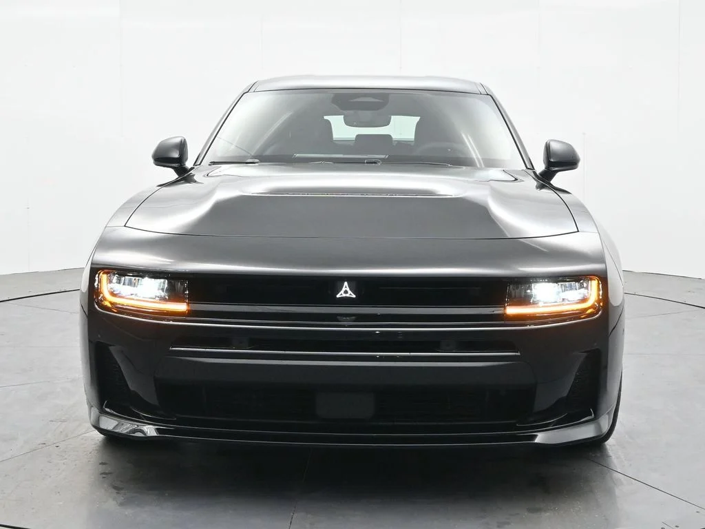New 2026 Diamond Black Crystal Pearlcoat Dodge Scat Pack image 2