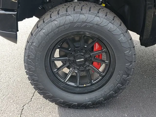 New 2026 Onyx Black GMC AT4 image 30