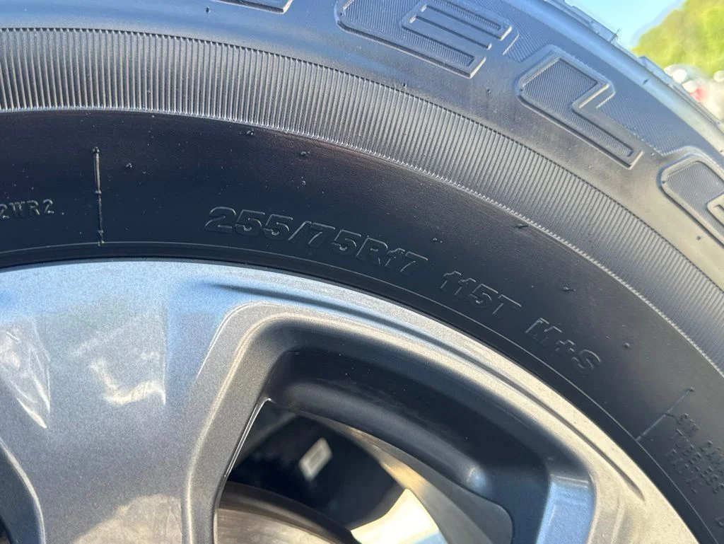 Used 2025 Gray Ford Big Bend image 31