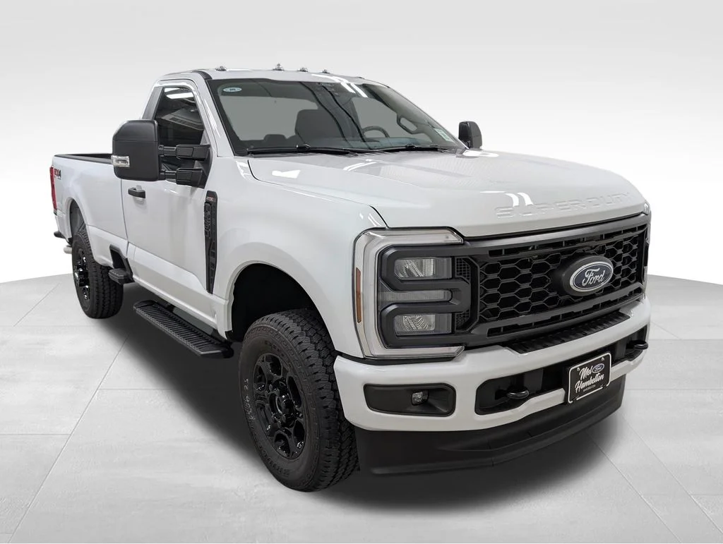New 2026 Oxford White Ford F-250® XL image 7