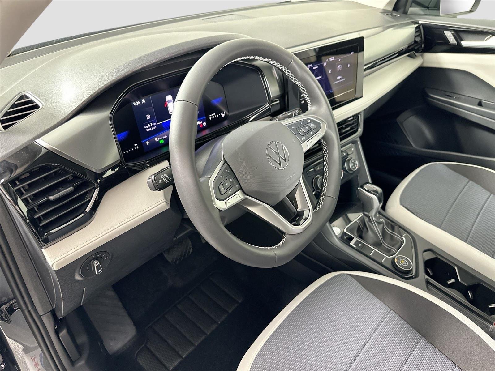 New 2026 Platinum Gray Metallic Volkswagen S image 9