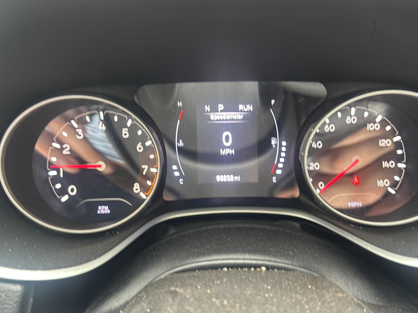 Used 2020 Redline Pearlcoat Jeep Latitude w/Sun/Safety Pkg image 12