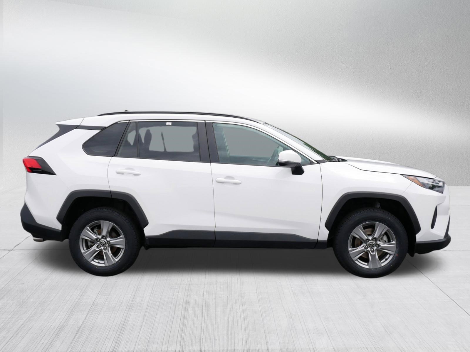 Used 2024 ICE CAP Toyota XLE image 8