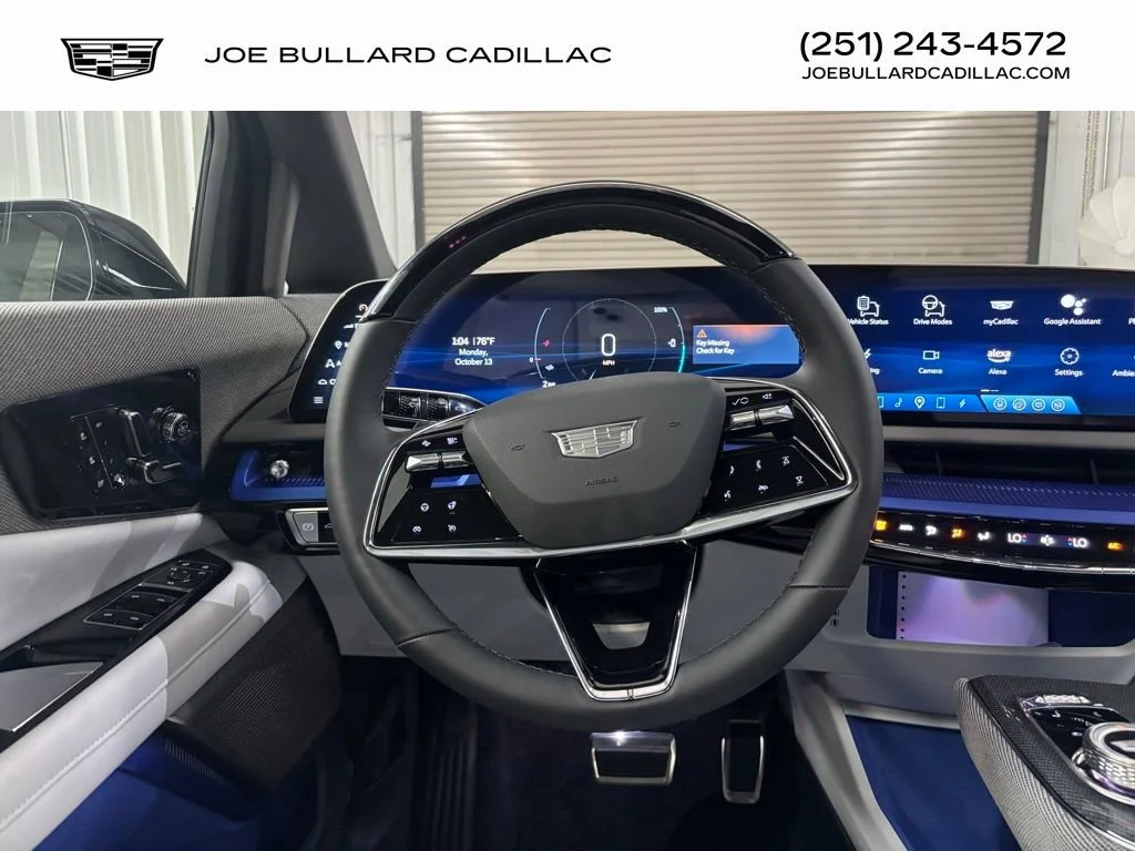 2025 Cadillac OPTIQ Sport 2 - Photo 22