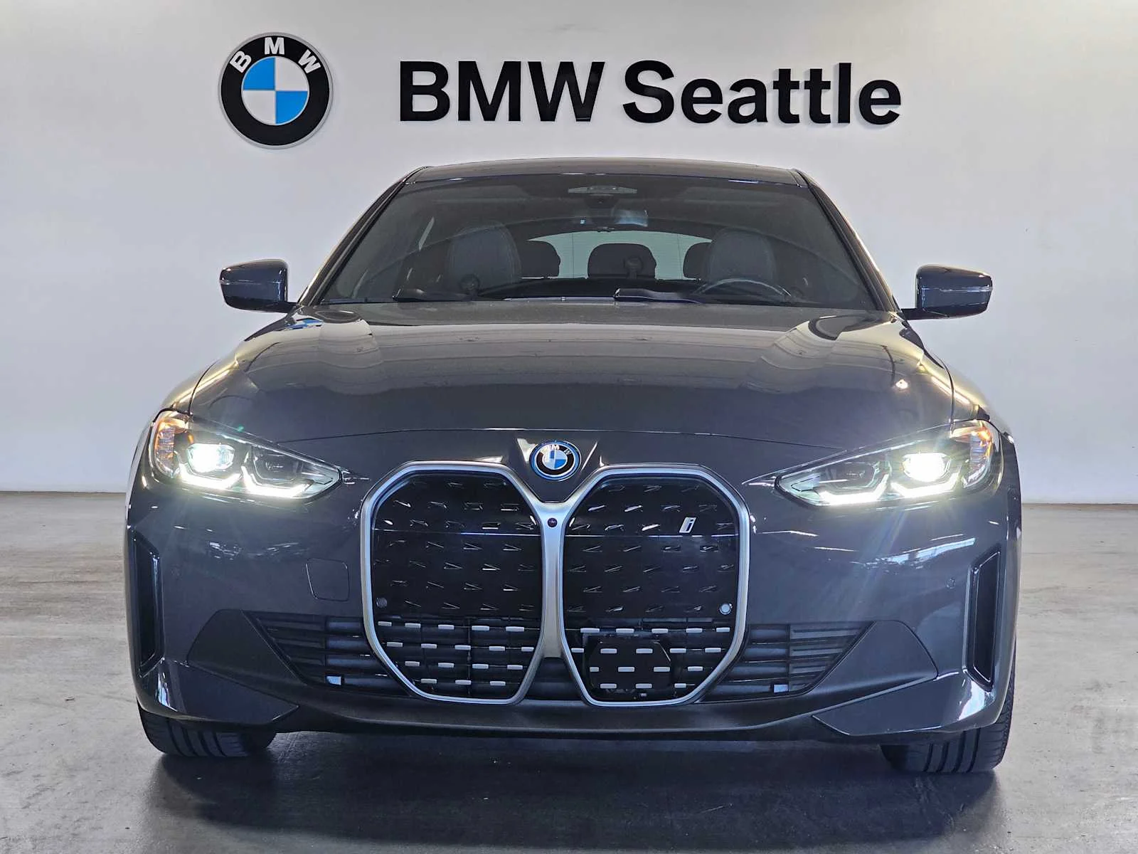 Certified Used 2023 Dravit Grey Metallic BMW eDrive35 image 6