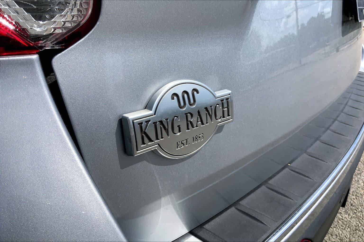 Used 2023 Iconic Silver Metallic Ford King Ranch image 19