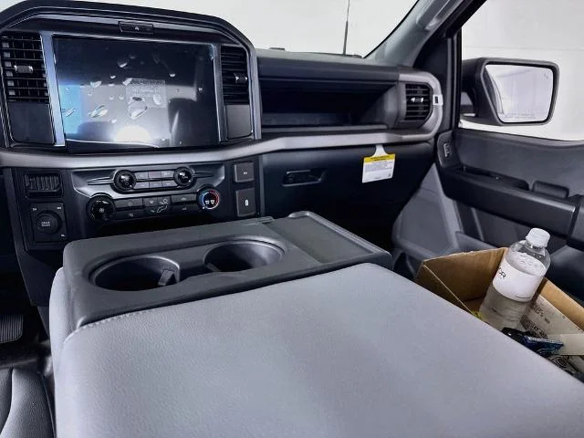 New 2026 Oxford White Ford XL image 50