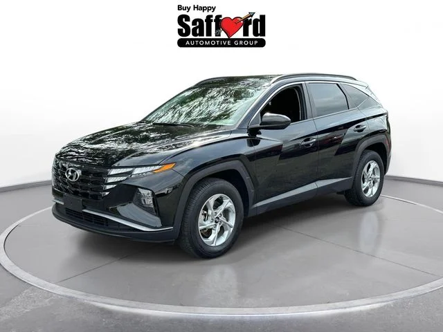 Used 2024 Black Hyundai SEL image 1