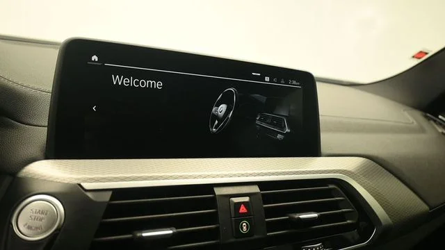 Used 2021 Silver BMW xDrive30i image 16