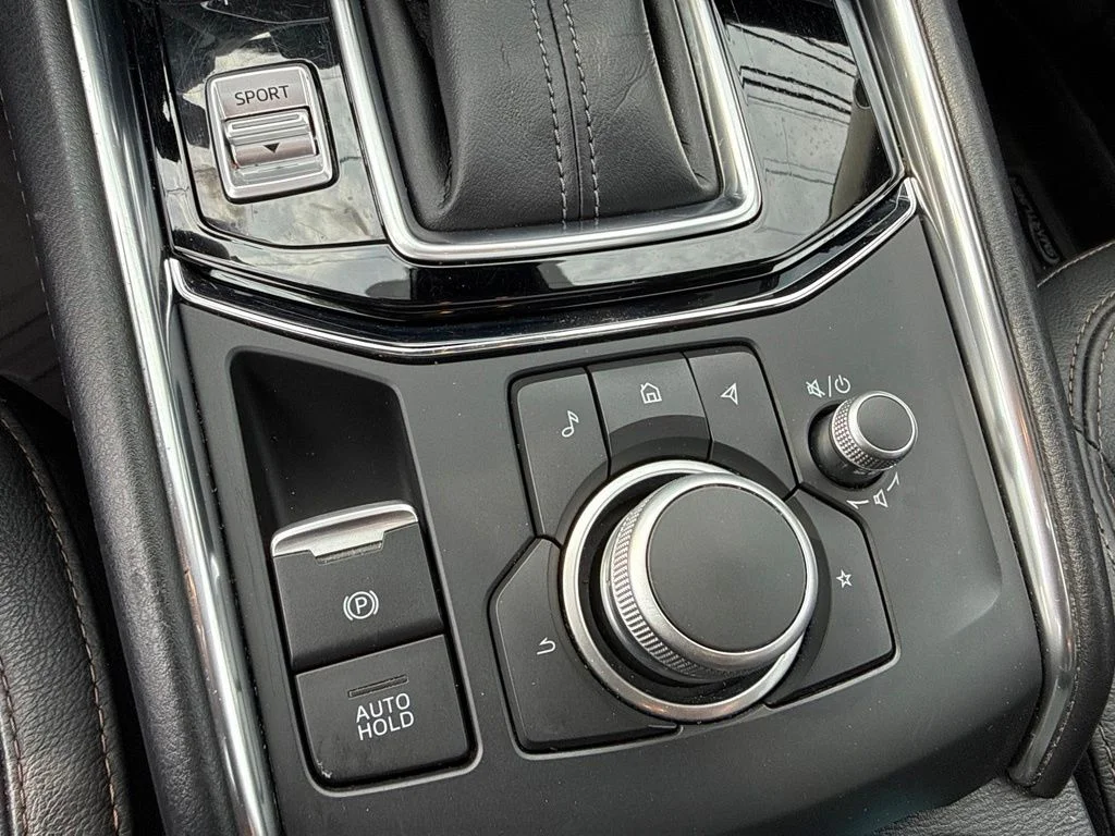 Used 2021 White Mazda Grand Touring Reserve image 36