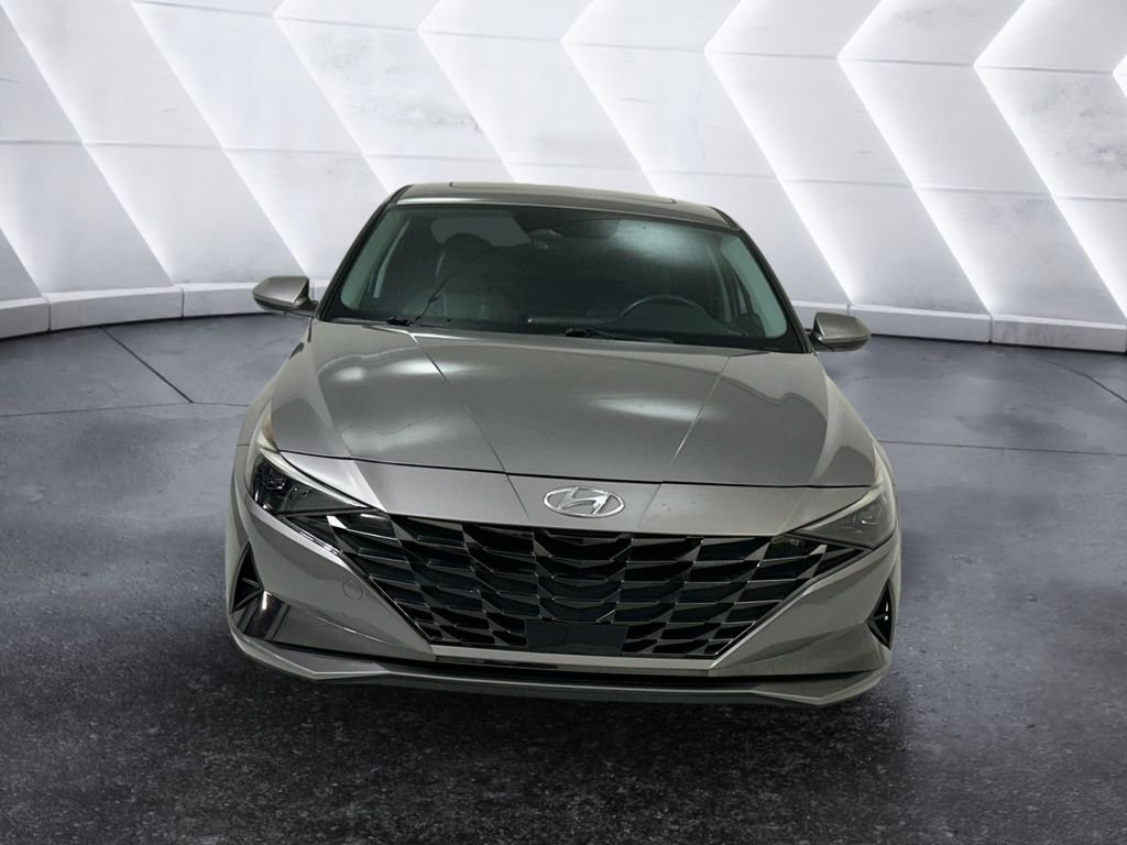 Used 2023 Silver Hyundai Limited image 2