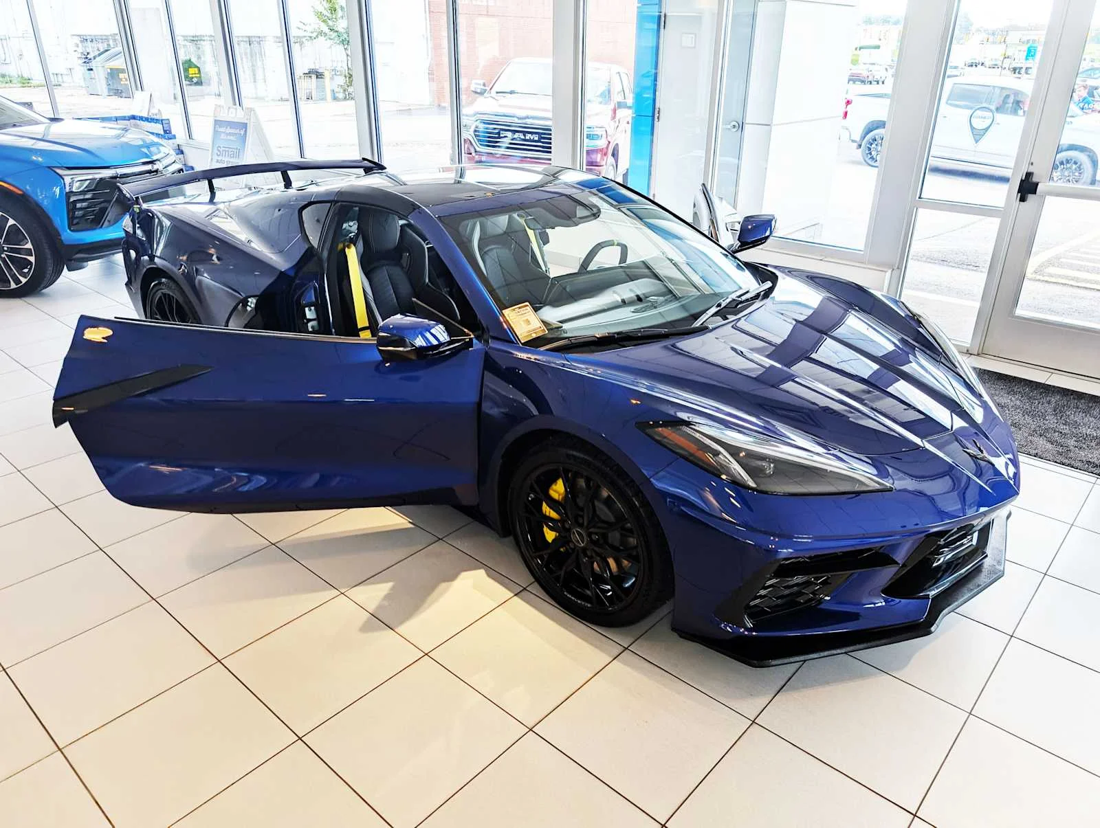 New 2027 Admiral Blue Metallic Chevrolet 2LT image 13