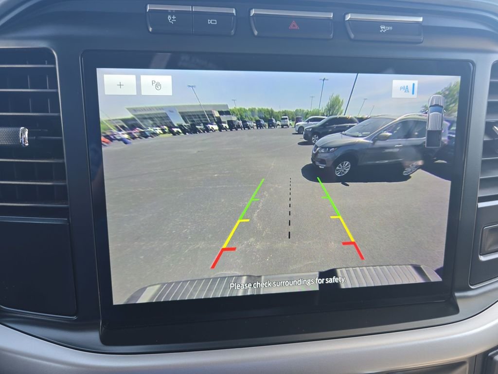 Used 2023 Gray Ford XLT image 17